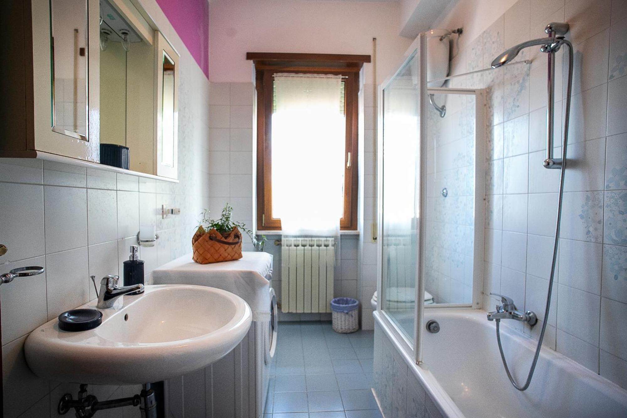 Monte Camicia - Cozy Home In City Center-Spacious-Free Parking LʼAquila Exterior foto